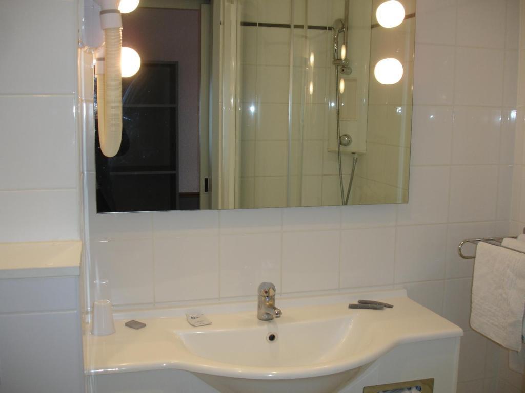 Hotel Bollaert ล็องส์ ห้อง รูปภาพ