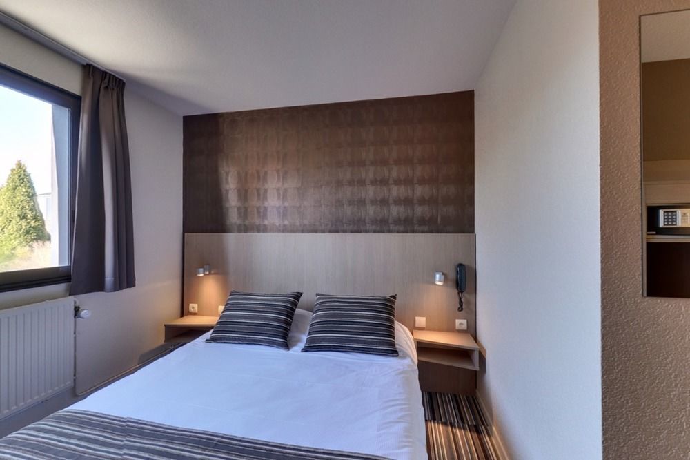 Hotel Bollaert ล็องส์ ภายนอก รูปภาพ
